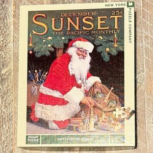 Rare! New York Puzzle Company Gifts For The World Santa Christmas Puzzle